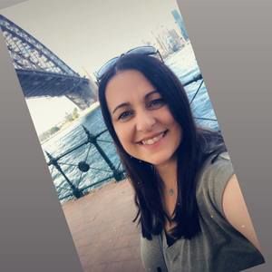 Meet your Posher, Toula